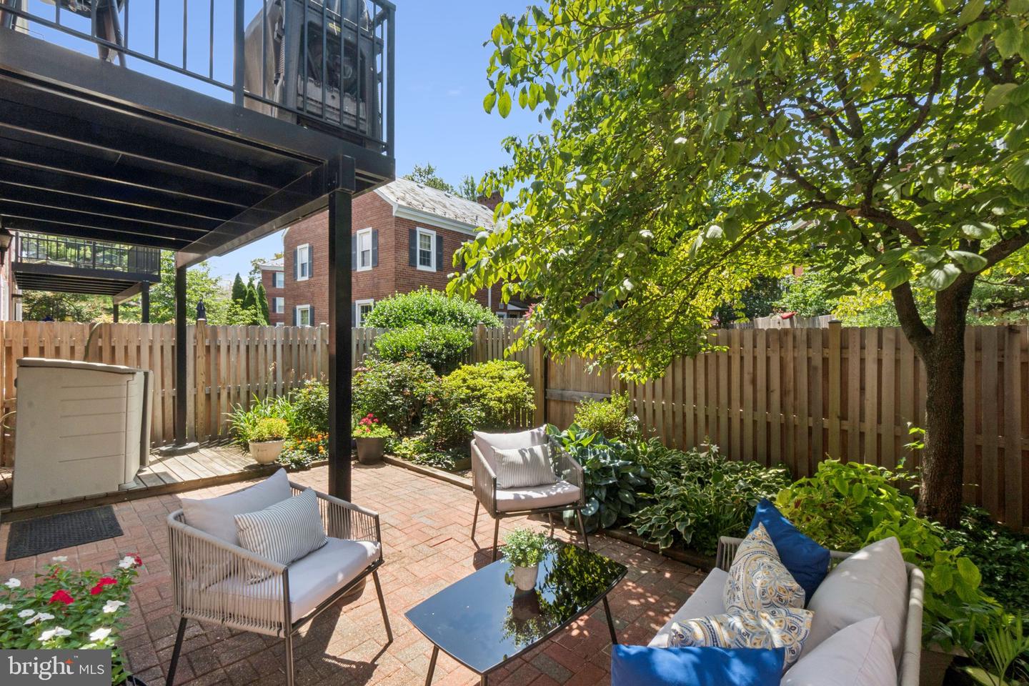 2824 S ABINGDON ST #A2, ARLINGTON, Virginia 22206, 3 Bedrooms Bedrooms, ,2 BathroomsBathrooms,Residential,For sale,2824 S ABINGDON ST #A2,VAAR2062024 MLS # VAAR2062024