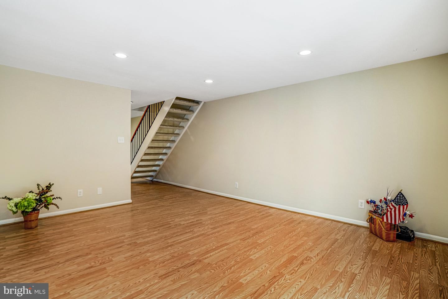 6435 ROCKSHIRE ST, ALEXANDRIA, Virginia 22315, 4 Bedrooms Bedrooms, ,2 BathroomsBathrooms,Residential,For sale,6435 ROCKSHIRE ST,VAFX2260138 MLS # VAFX2260138