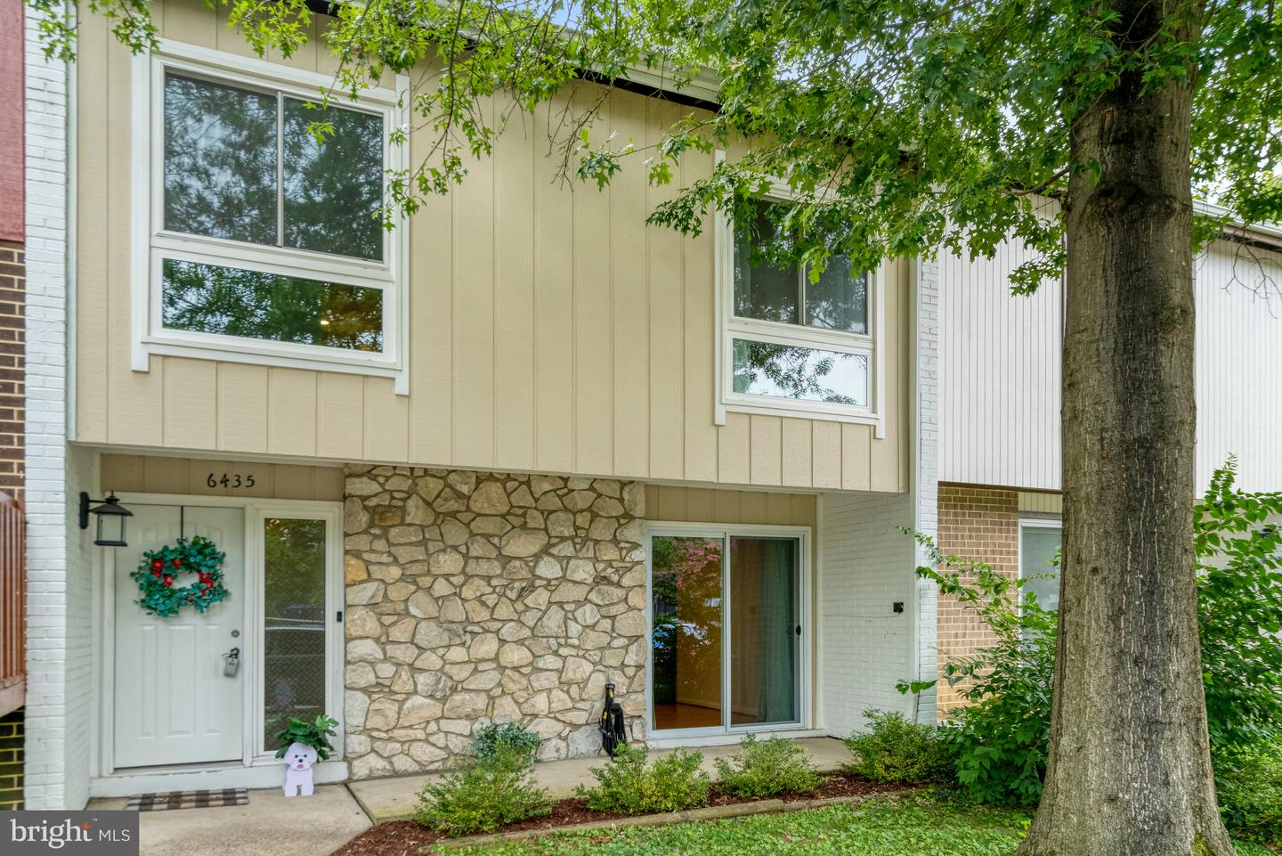 6435 ROCKSHIRE ST, ALEXANDRIA, Virginia 22315, 4 Bedrooms Bedrooms, ,2 BathroomsBathrooms,Residential,For sale,6435 ROCKSHIRE ST,VAFX2260138 MLS # VAFX2260138