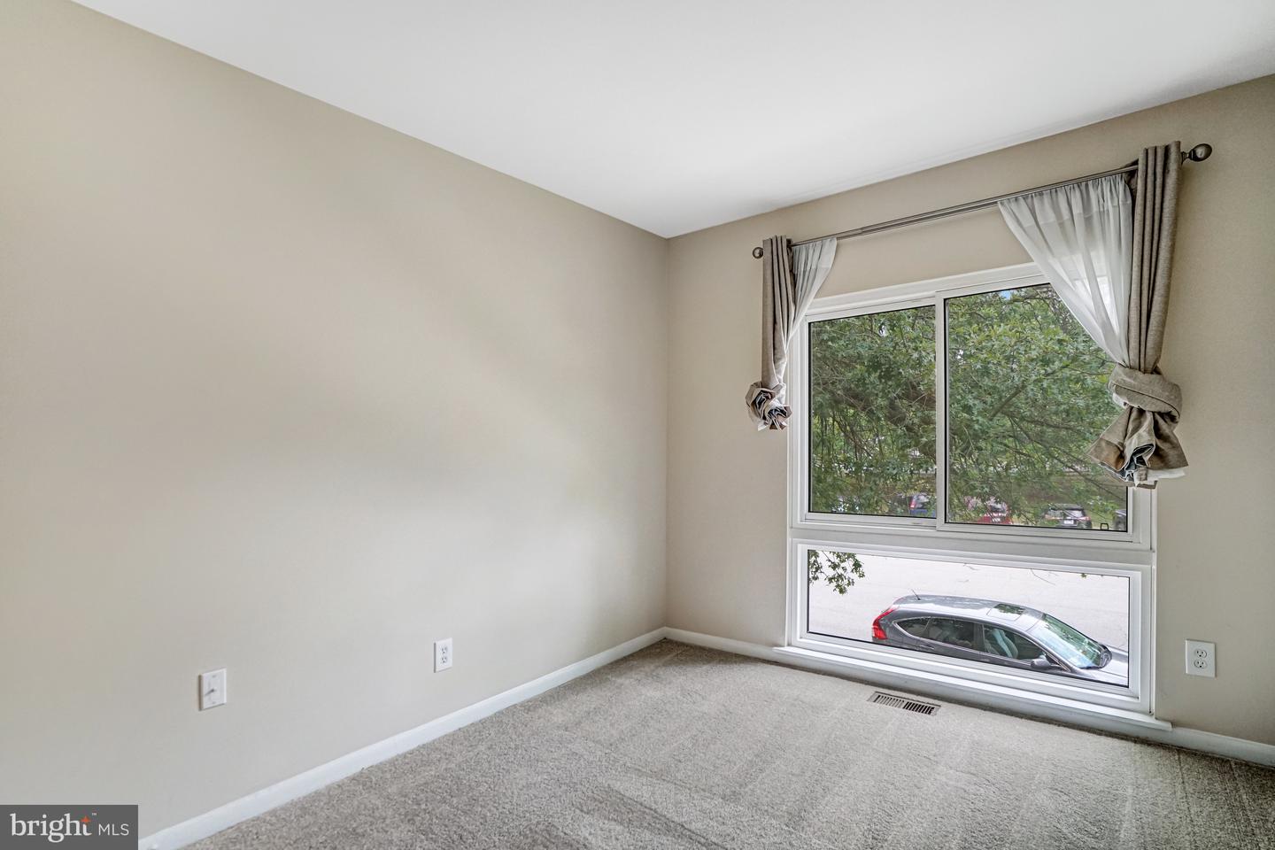 6435 ROCKSHIRE ST, ALEXANDRIA, Virginia 22315, 4 Bedrooms Bedrooms, ,2 BathroomsBathrooms,Residential,For sale,6435 ROCKSHIRE ST,VAFX2260138 MLS # VAFX2260138