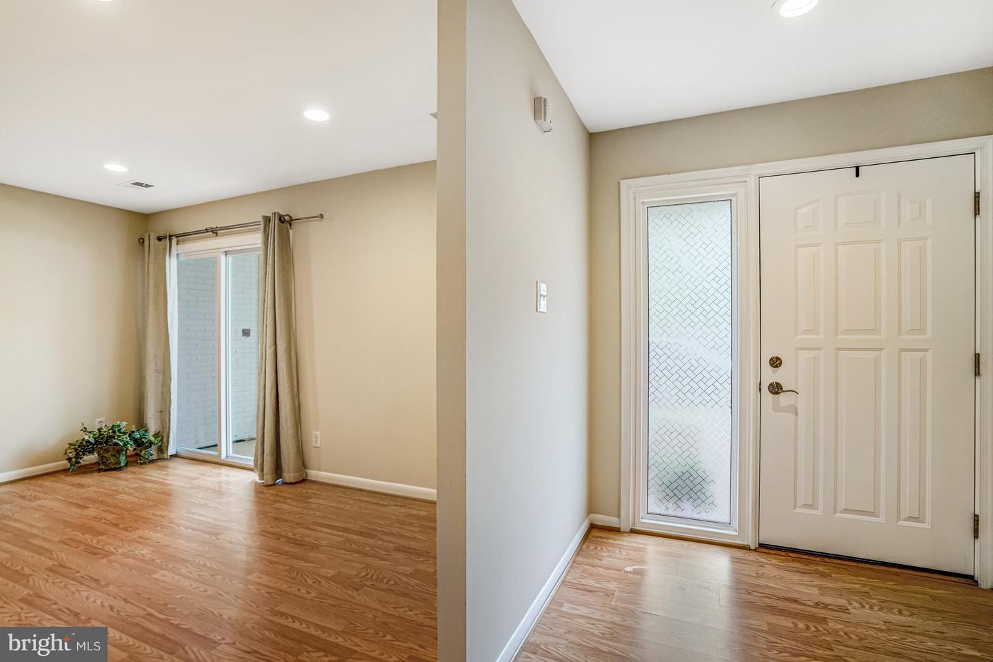6435 ROCKSHIRE ST, ALEXANDRIA, Virginia 22315, 4 Bedrooms Bedrooms, ,2 BathroomsBathrooms,Residential,For sale,6435 ROCKSHIRE ST,VAFX2260138 MLS # VAFX2260138