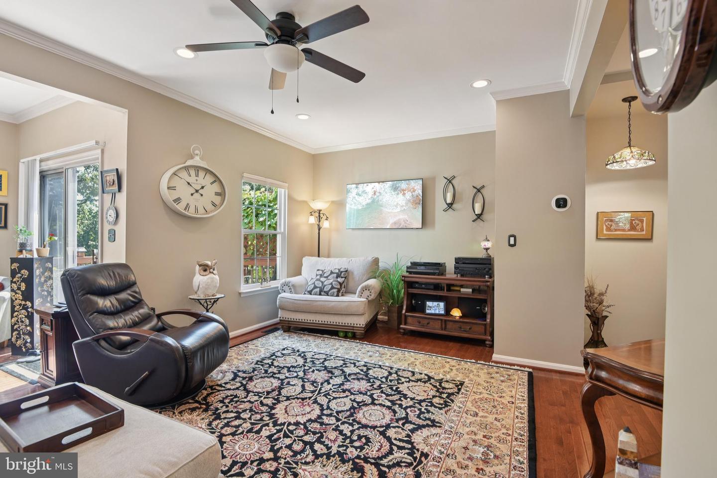 586 LILAC TER NE, LEESBURG, Virginia 20176, 3 Bedrooms Bedrooms, ,2 BathroomsBathrooms,Residential,For sale,586 LILAC TER NE,VALO2104222 MLS # VALO2104222