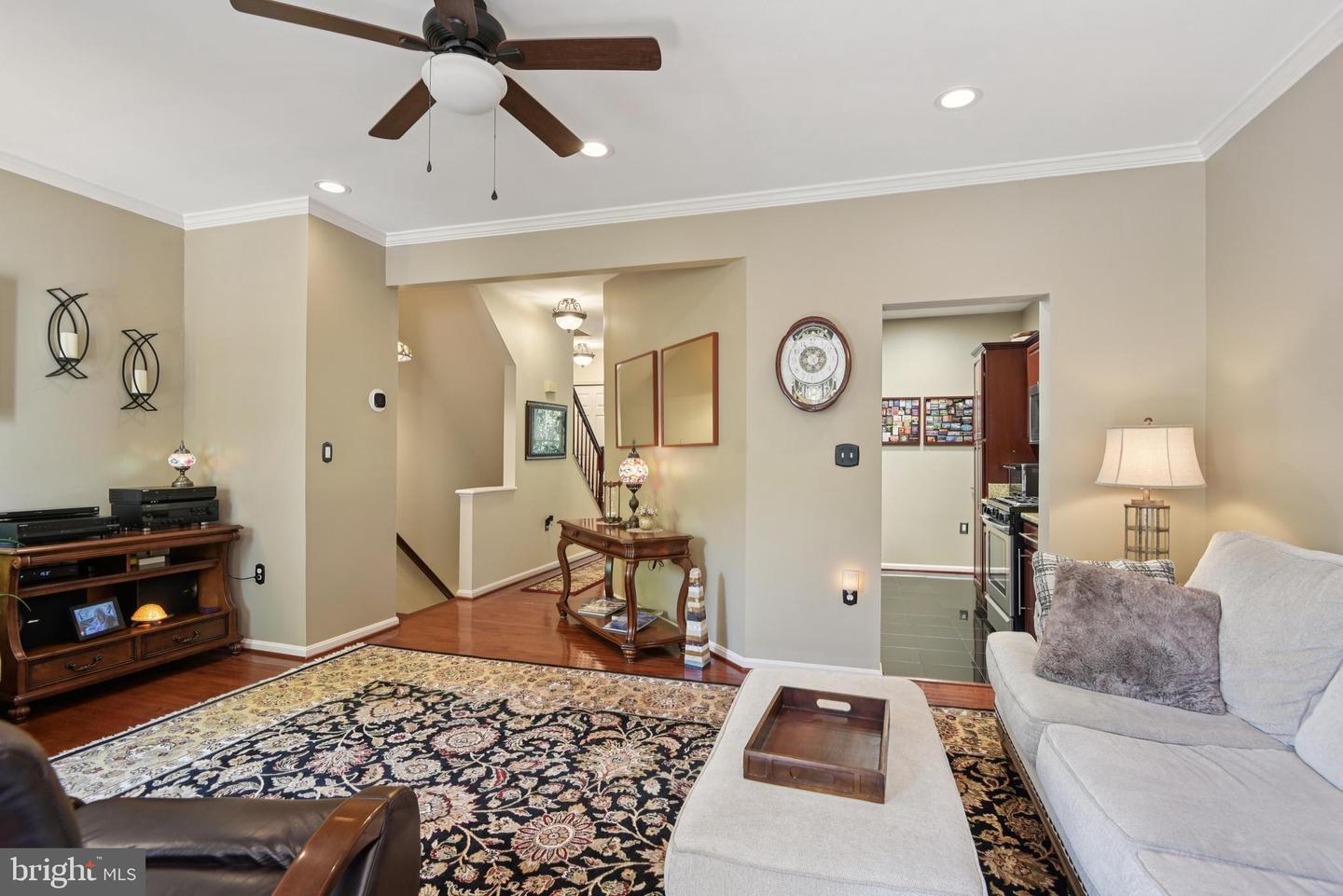 586 LILAC TER NE, LEESBURG, Virginia 20176, 3 Bedrooms Bedrooms, ,2 BathroomsBathrooms,Residential,For sale,586 LILAC TER NE,VALO2104222 MLS # VALO2104222