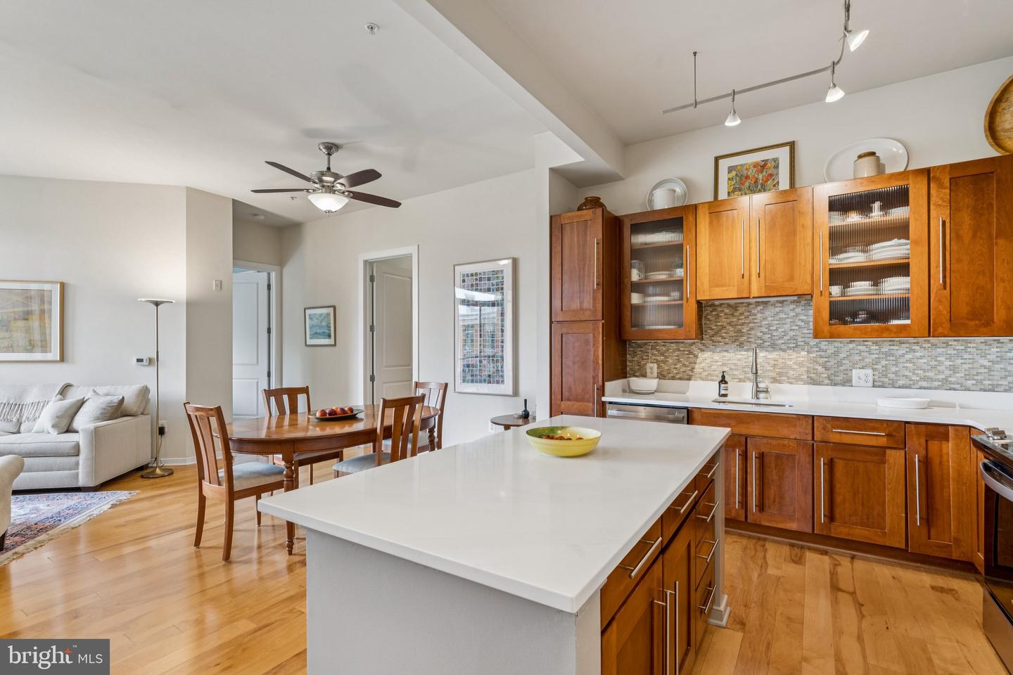 2200 N WESTMORELAND ST #519, ARLINGTON, Virginia 22213, 2 Bedrooms Bedrooms, ,2 BathroomsBathrooms,Residential,For sale,2200 N WESTMORELAND ST #519,VAAR2062108 MLS # VAAR2062108