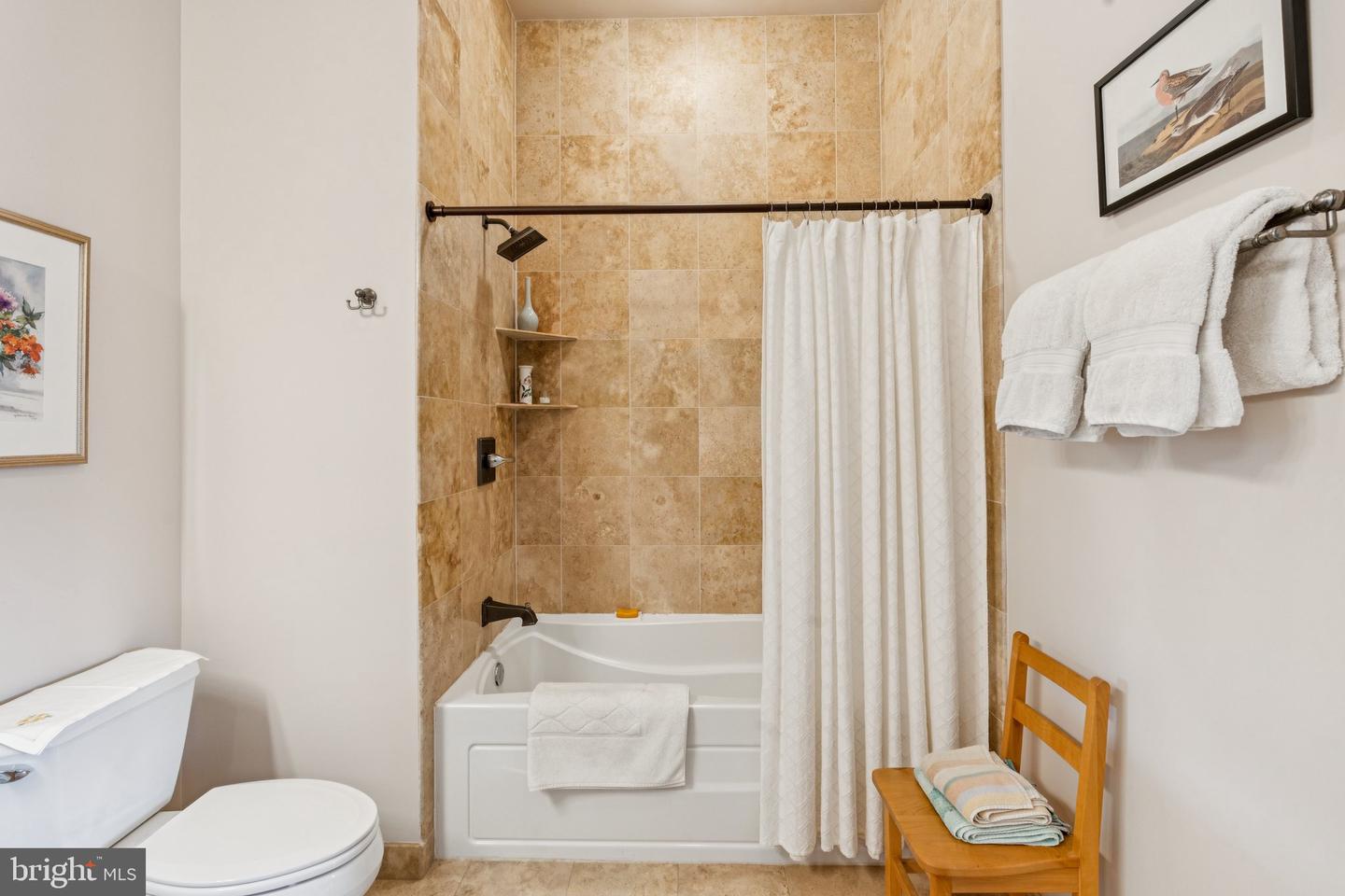 2200 N WESTMORELAND ST #519, ARLINGTON, Virginia 22213, 2 Bedrooms Bedrooms, ,2 BathroomsBathrooms,Residential,For sale,2200 N WESTMORELAND ST #519,VAAR2062108 MLS # VAAR2062108