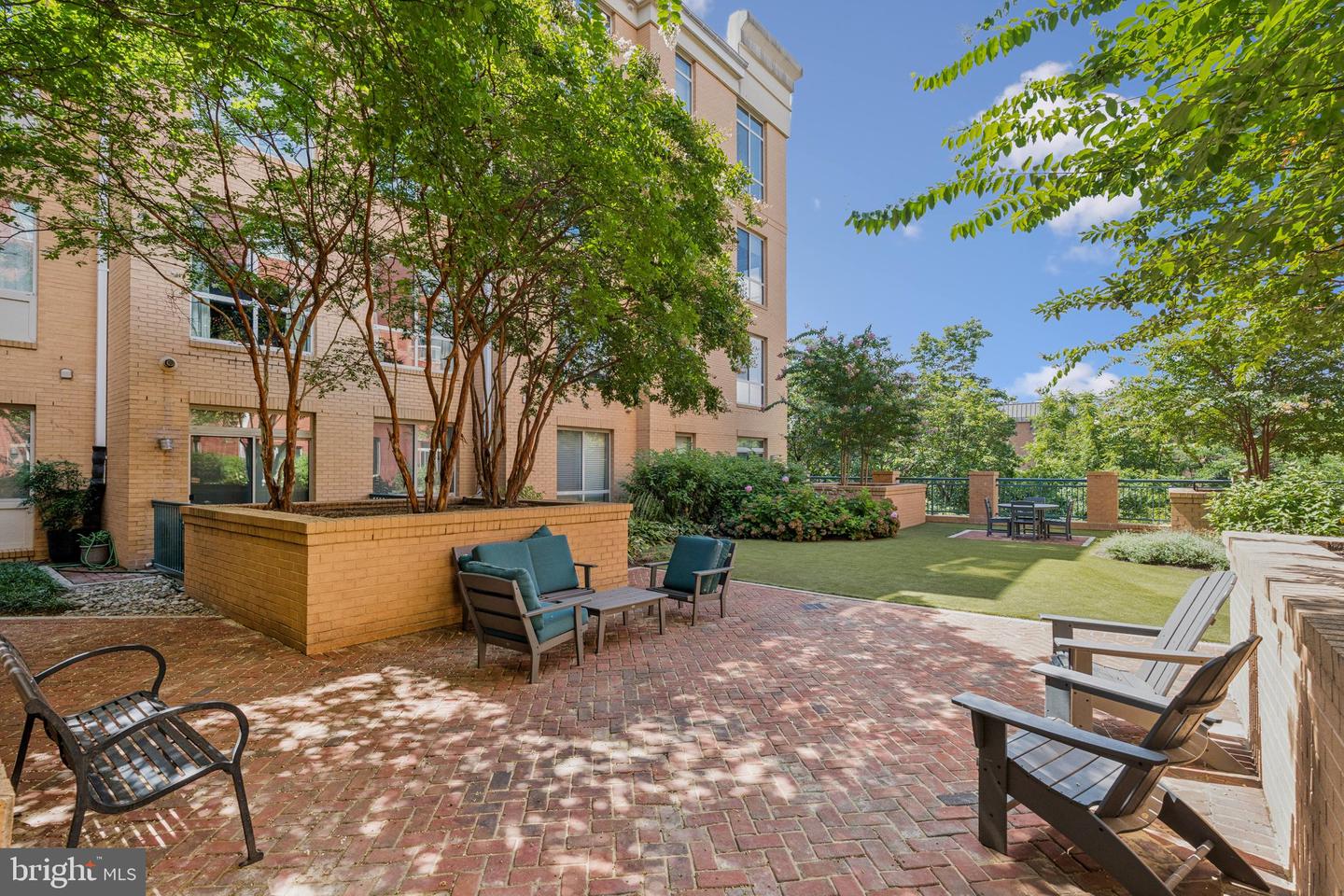 2200 N WESTMORELAND ST #519, ARLINGTON, Virginia 22213, 2 Bedrooms Bedrooms, ,2 BathroomsBathrooms,Residential,For sale,2200 N WESTMORELAND ST #519,VAAR2062108 MLS # VAAR2062108