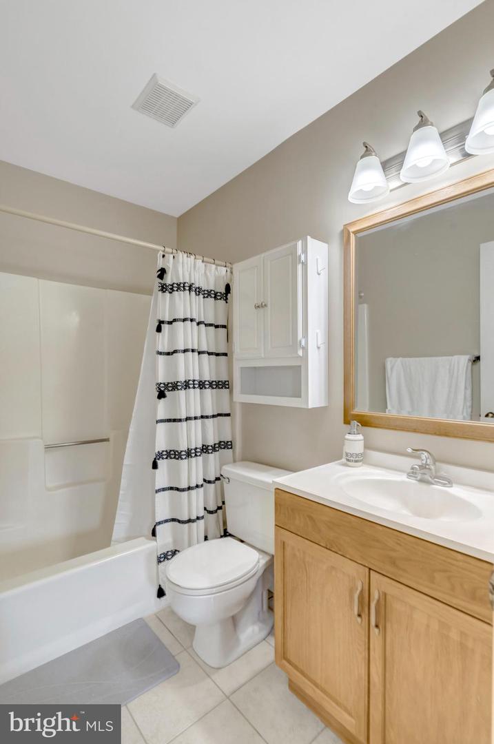 120 COBBLERS CT, STAFFORD, Virginia 22554, 4 Bedrooms Bedrooms, ,3 BathroomsBathrooms,Residential,For sale,120 COBBLERS CT,VAST2041688 MLS # VAST2041688