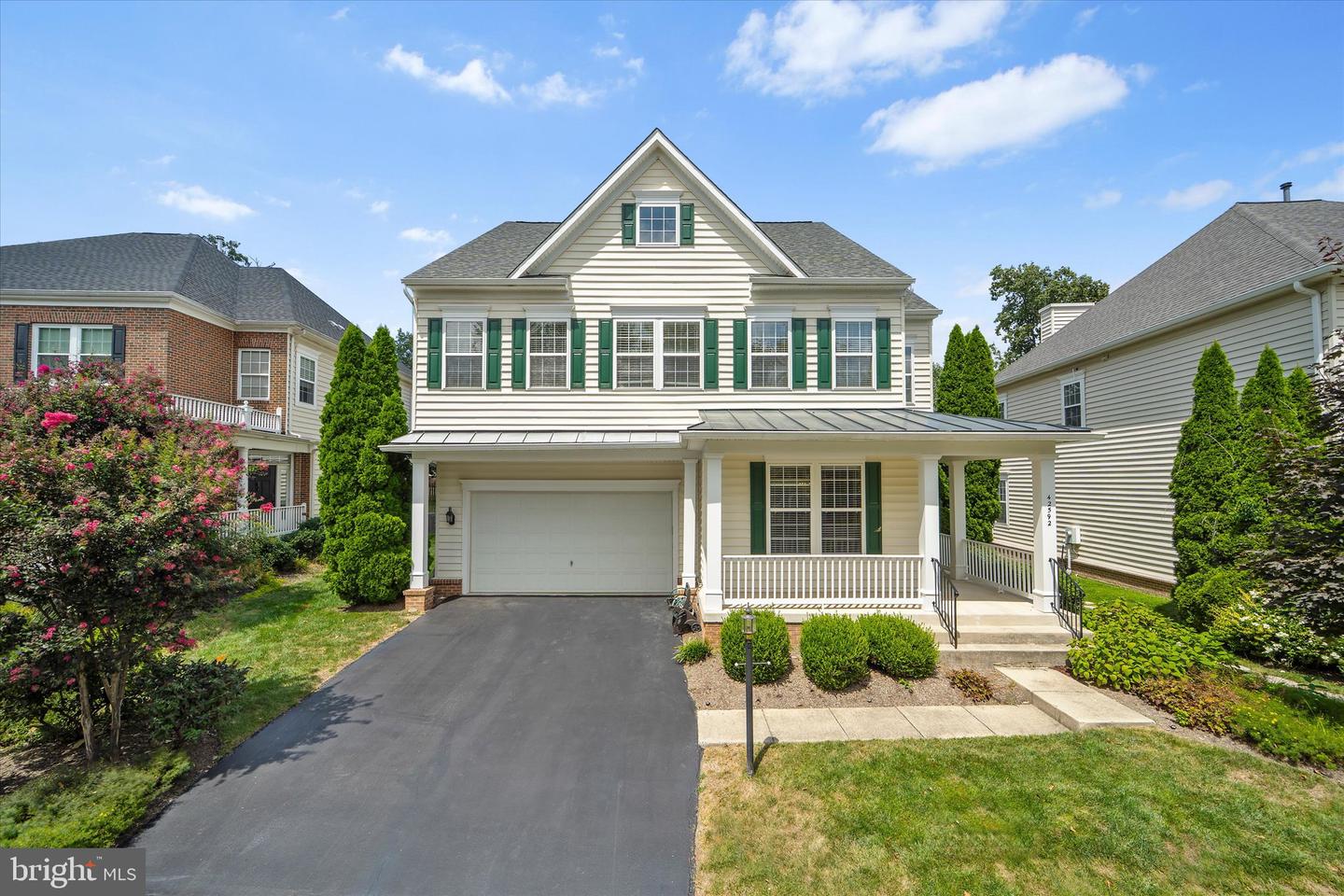 42592 OLMSTED DR, BRAMBLETON, Virginia 20148, 5 Bedrooms Bedrooms, ,2 BathroomsBathrooms,Residential,For sale,42592 OLMSTED DR,VALO2104340 MLS # VALO2104340