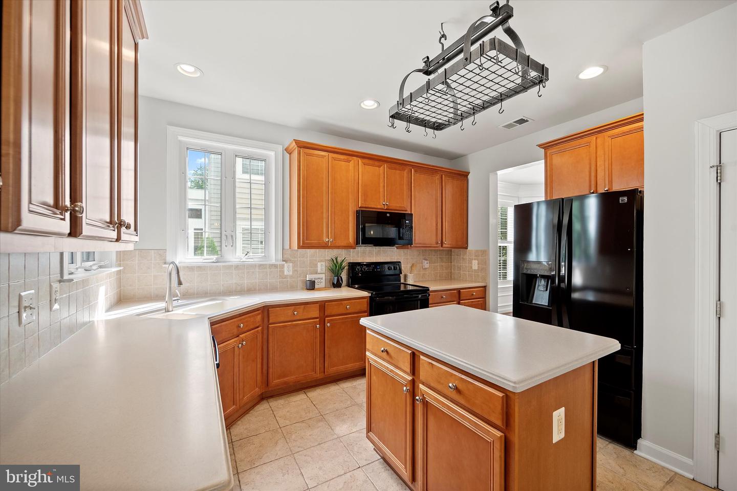 42592 OLMSTED DR, BRAMBLETON, Virginia 20148, 5 Bedrooms Bedrooms, ,2 BathroomsBathrooms,Residential,For sale,42592 OLMSTED DR,VALO2104340 MLS # VALO2104340