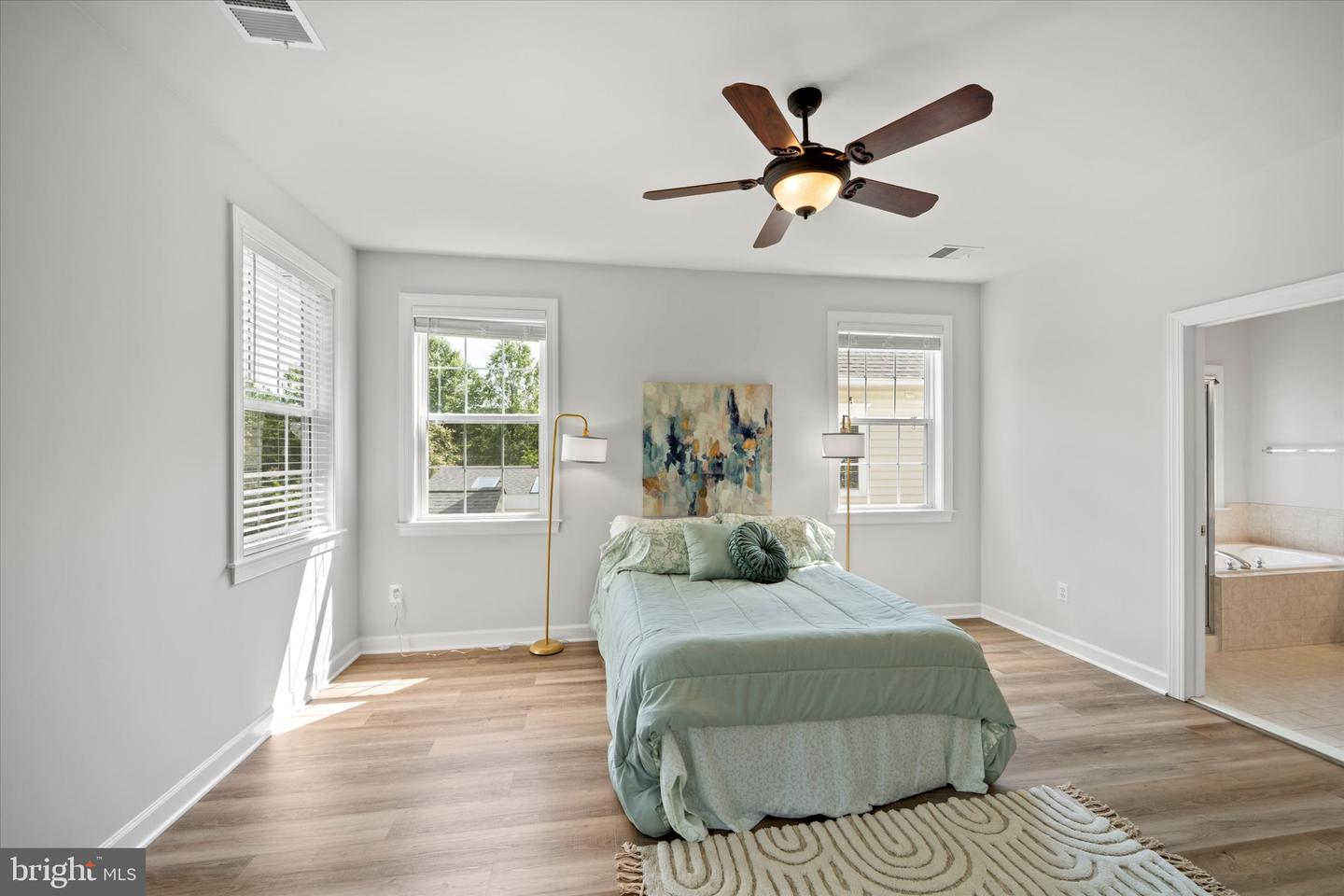 42592 OLMSTED DR, BRAMBLETON, Virginia 20148, 5 Bedrooms Bedrooms, ,2 BathroomsBathrooms,Residential,For sale,42592 OLMSTED DR,VALO2104340 MLS # VALO2104340