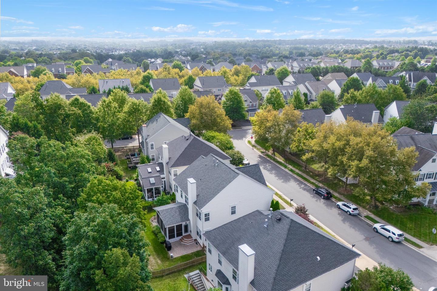 42592 OLMSTED DR, BRAMBLETON, Virginia 20148, 5 Bedrooms Bedrooms, ,2 BathroomsBathrooms,Residential,For sale,42592 OLMSTED DR,VALO2104340 MLS # VALO2104340
