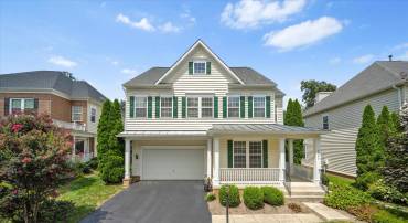 42592 OLMSTED DR, BRAMBLETON, Virginia 20148, 5 Bedrooms Bedrooms, ,2 BathroomsBathrooms,Residential,For sale,42592 OLMSTED DR,VALO2104340 MLS # VALO2104340