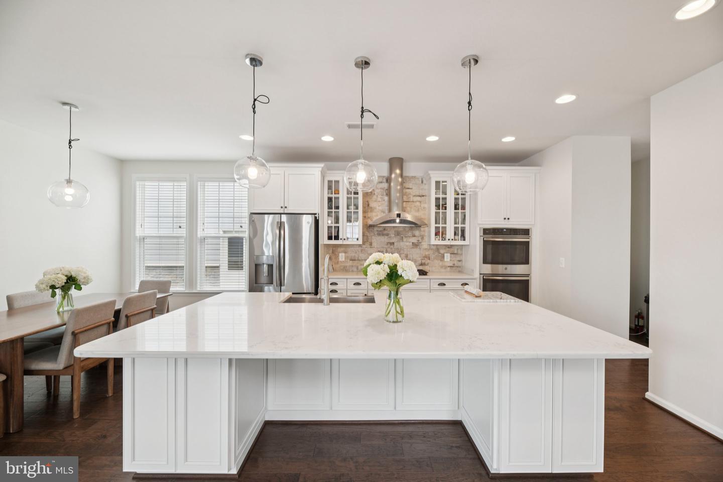 1023 THEMIS ST SE, LEESBURG, Virginia 20175, 5 Bedrooms Bedrooms, ,4 BathroomsBathrooms,Residential,For sale,1023 THEMIS ST SE,VALO2104342 MLS # VALO2104342