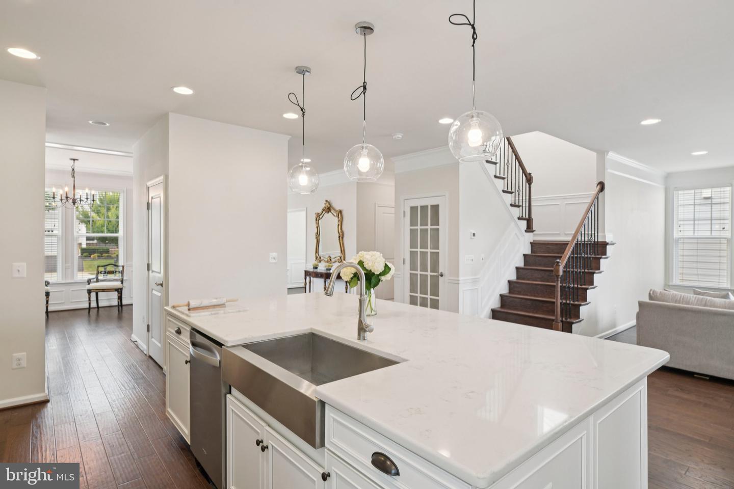 1023 THEMIS ST SE, LEESBURG, Virginia 20175, 5 Bedrooms Bedrooms, ,4 BathroomsBathrooms,Residential,For sale,1023 THEMIS ST SE,VALO2104342 MLS # VALO2104342