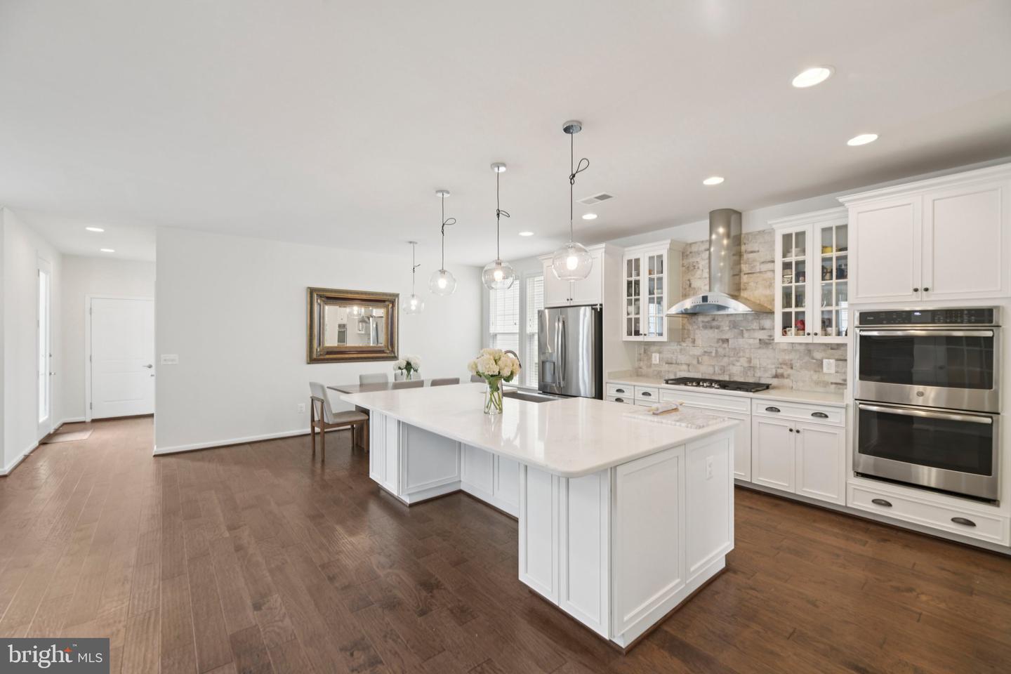 1023 THEMIS ST SE, LEESBURG, Virginia 20175, 5 Bedrooms Bedrooms, ,4 BathroomsBathrooms,Residential,For sale,1023 THEMIS ST SE,VALO2104342 MLS # VALO2104342