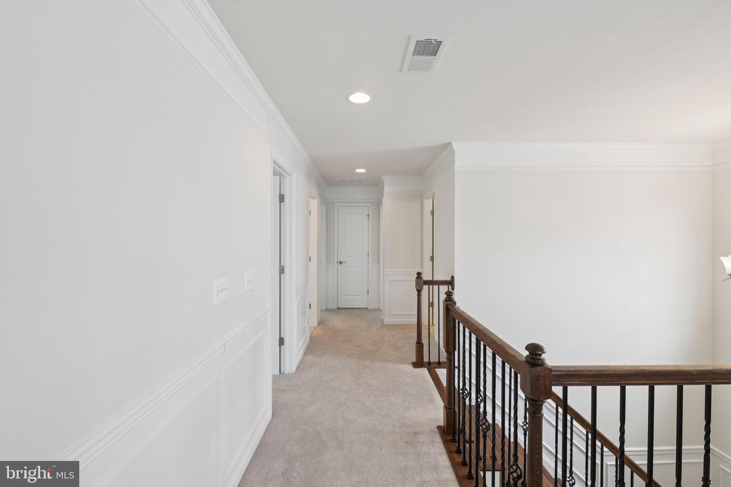 1023 THEMIS ST SE, LEESBURG, Virginia 20175, 5 Bedrooms Bedrooms, ,4 BathroomsBathrooms,Residential,For sale,1023 THEMIS ST SE,VALO2104342 MLS # VALO2104342