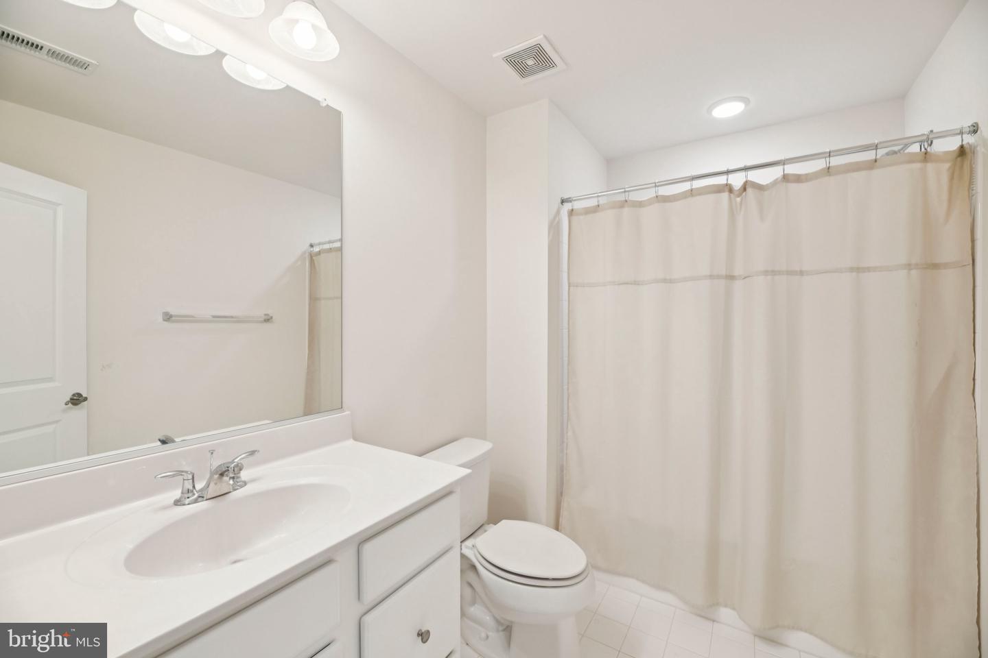 1023 THEMIS ST SE, LEESBURG, Virginia 20175, 5 Bedrooms Bedrooms, ,4 BathroomsBathrooms,Residential,For sale,1023 THEMIS ST SE,VALO2104342 MLS # VALO2104342