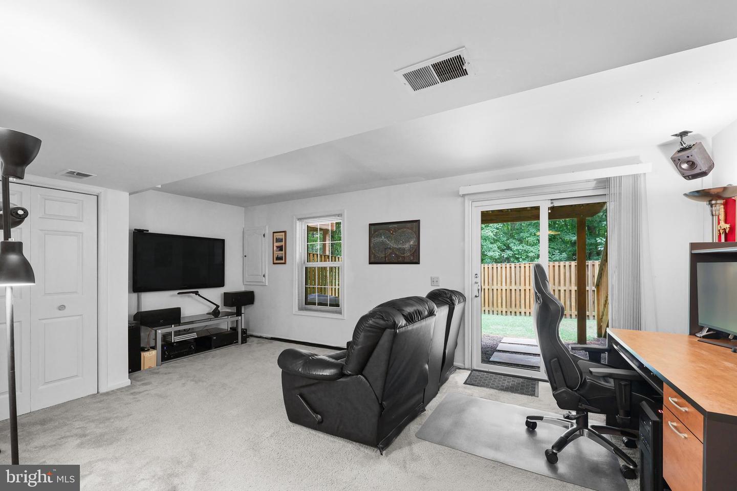 3260 TAYLOE CT, HERNDON, Virginia 20171, 3 Bedrooms Bedrooms, ,2 BathroomsBathrooms,Residential,For sale,3260 TAYLOE CT,VAFX2260598 MLS # VAFX2260598