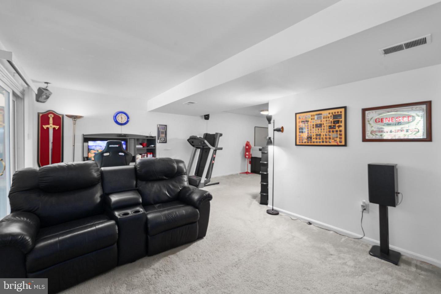 3260 TAYLOE CT, HERNDON, Virginia 20171, 3 Bedrooms Bedrooms, ,2 BathroomsBathrooms,Residential,For sale,3260 TAYLOE CT,VAFX2260598 MLS # VAFX2260598