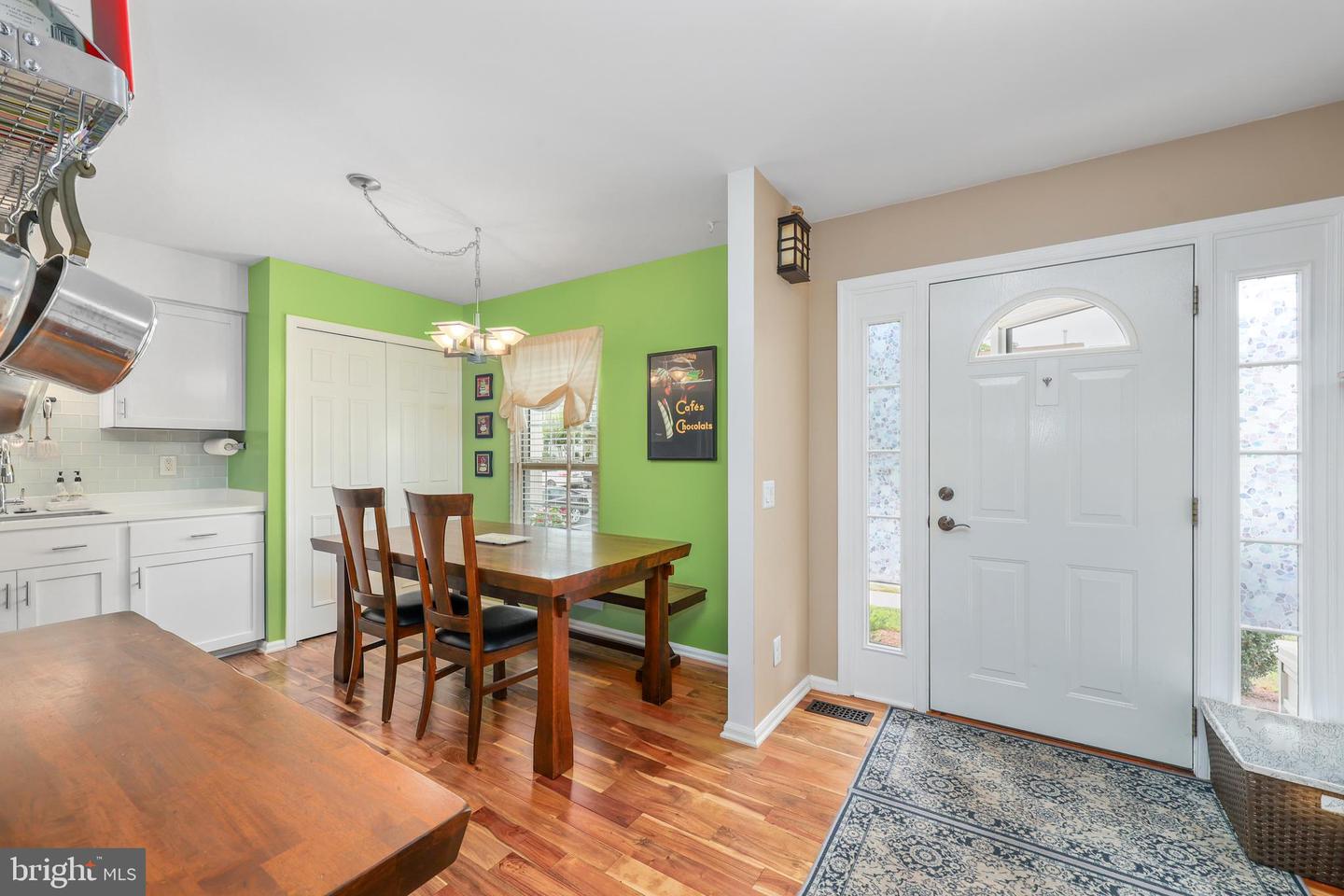 3260 TAYLOE CT, HERNDON, Virginia 20171, 3 Bedrooms Bedrooms, ,2 BathroomsBathrooms,Residential,For sale,3260 TAYLOE CT,VAFX2260598 MLS # VAFX2260598