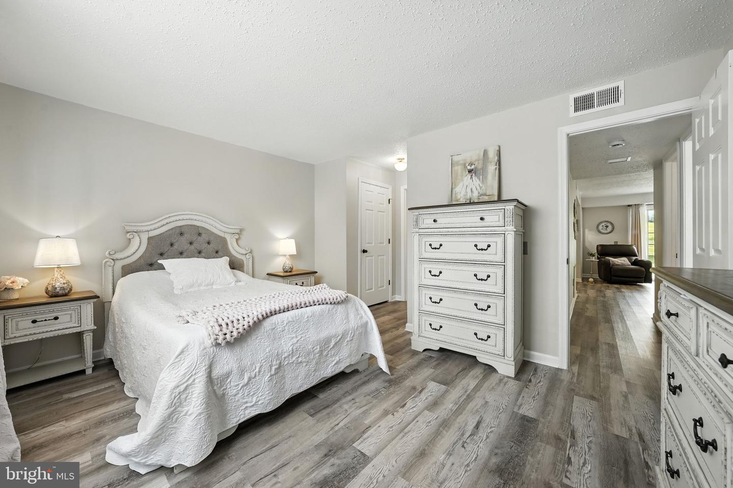 107 PROSPERITY AVE SE, LEESBURG, Virginia 20175, 3 Bedrooms Bedrooms, ,2 BathroomsBathrooms,Residential,For sale,107 PROSPERITY AVE SE,VALO2104354 MLS # VALO2104354
