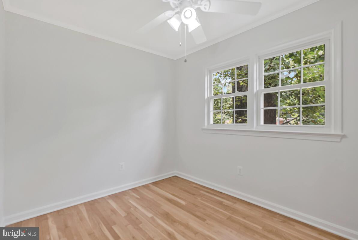 5156 LINETTE LN, ANNANDALE, Virginia 22003, 4 Bedrooms Bedrooms, ,3 BathroomsBathrooms,Residential,For sale,5156 LINETTE LN,VAFX2260638 MLS # VAFX2260638