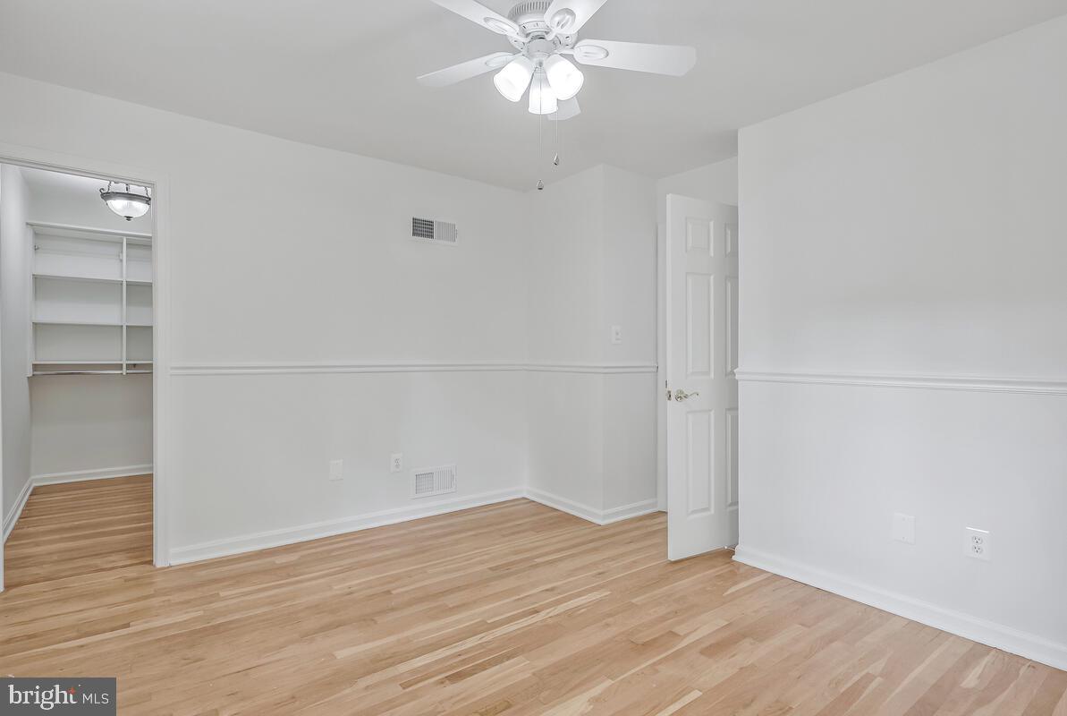 5156 LINETTE LN, ANNANDALE, Virginia 22003, 4 Bedrooms Bedrooms, ,3 BathroomsBathrooms,Residential,For sale,5156 LINETTE LN,VAFX2260638 MLS # VAFX2260638