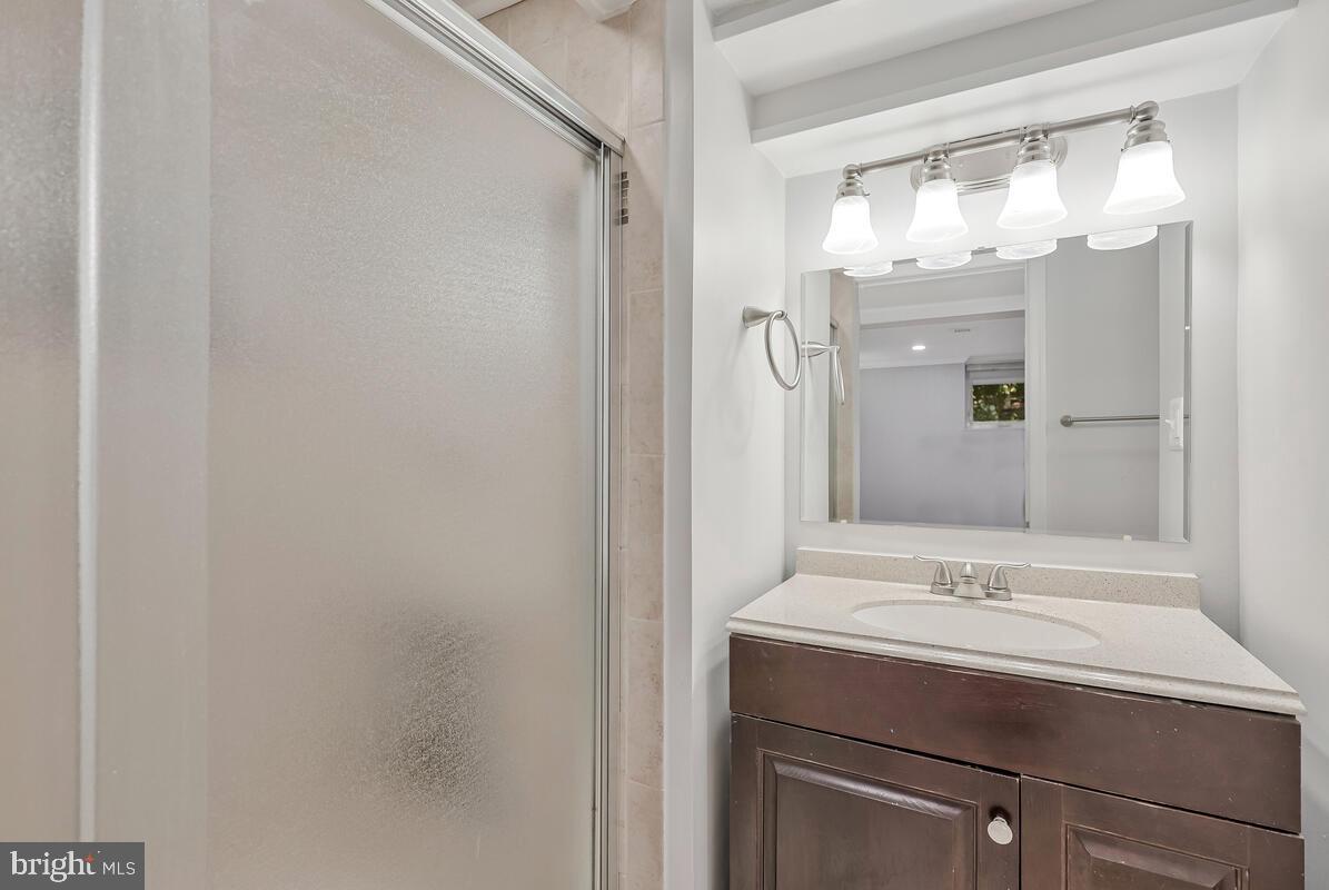 5156 LINETTE LN, ANNANDALE, Virginia 22003, 4 Bedrooms Bedrooms, ,3 BathroomsBathrooms,Residential,For sale,5156 LINETTE LN,VAFX2260638 MLS # VAFX2260638
