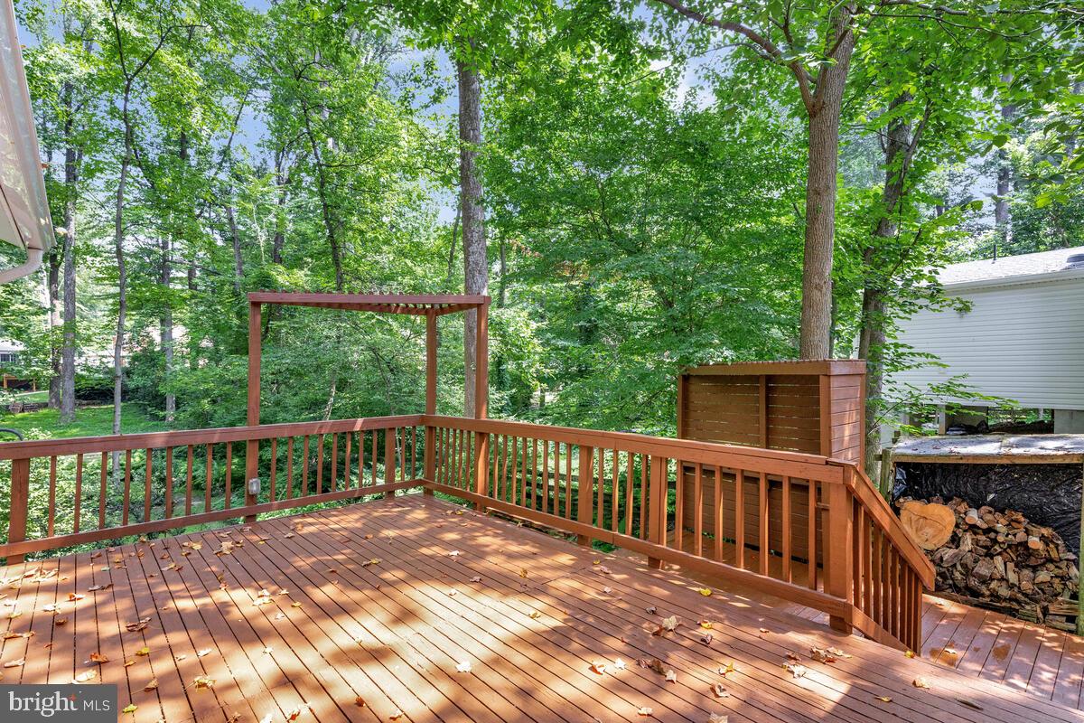 5156 LINETTE LN, ANNANDALE, Virginia 22003, 4 Bedrooms Bedrooms, ,3 BathroomsBathrooms,Residential,For sale,5156 LINETTE LN,VAFX2260638 MLS # VAFX2260638