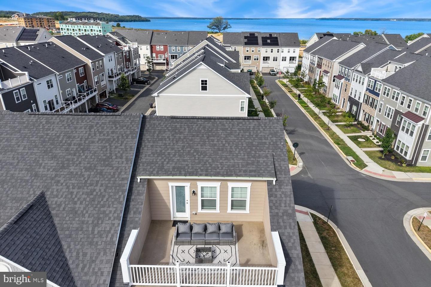 1544 MEADOWLARK GLEN RD, DUMFRIES, Virginia 22026, 3 Bedrooms Bedrooms, ,2 BathroomsBathrooms,Residential,For sale,1544 MEADOWLARK GLEN RD,VAPW2101298 MLS # VAPW2101298