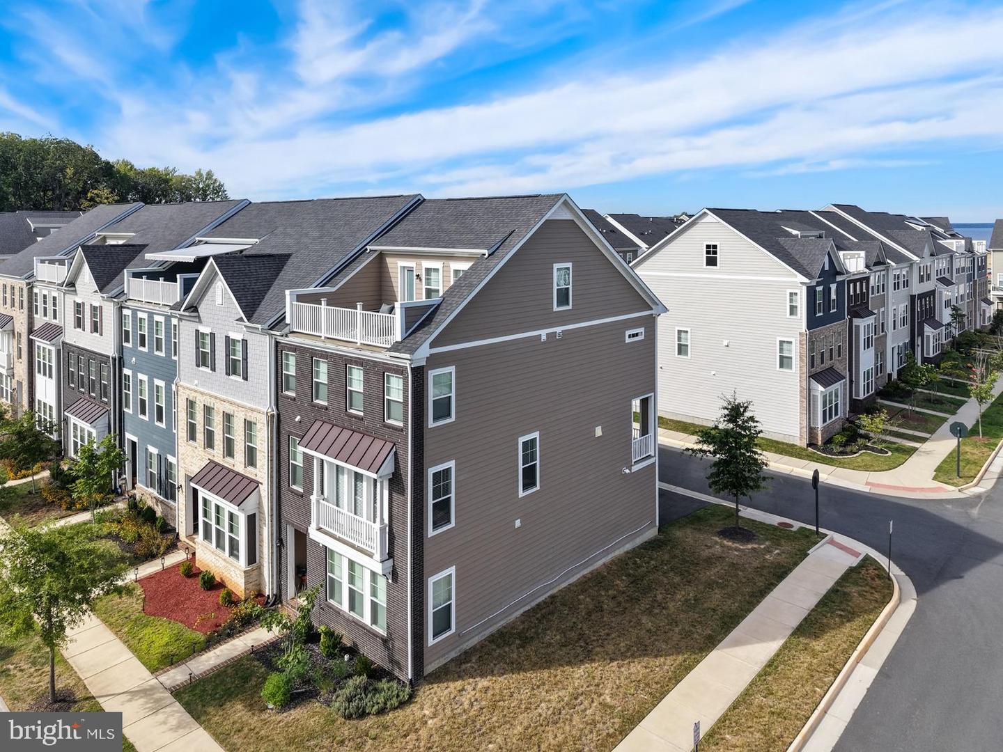 1544 MEADOWLARK GLEN RD, DUMFRIES, Virginia 22026, 3 Bedrooms Bedrooms, ,2 BathroomsBathrooms,Residential,For sale,1544 MEADOWLARK GLEN RD,VAPW2101298 MLS # VAPW2101298