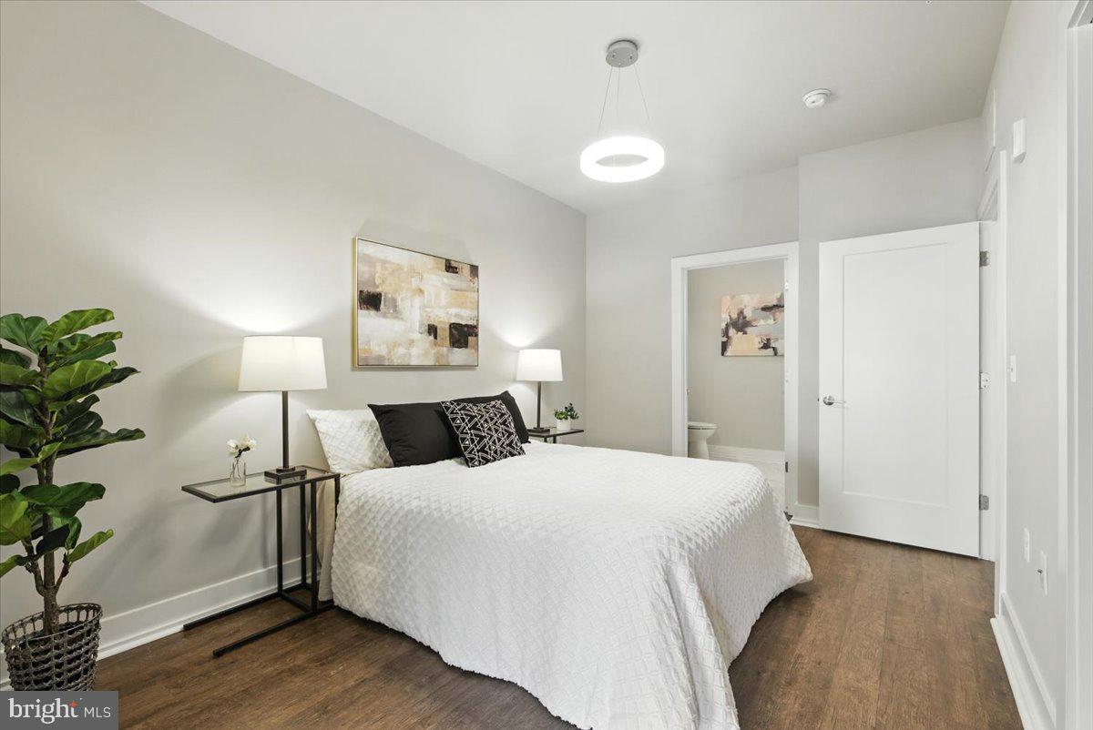 1800 MOUNT VERNON AVE #102, ALEXANDRIA, Virginia 22301, 1 Bedroom Bedrooms, ,1 BathroomBathrooms,Residential,For sale,1800 MOUNT VERNON AVE #102,VAAX2048490 MLS # VAAX2048490