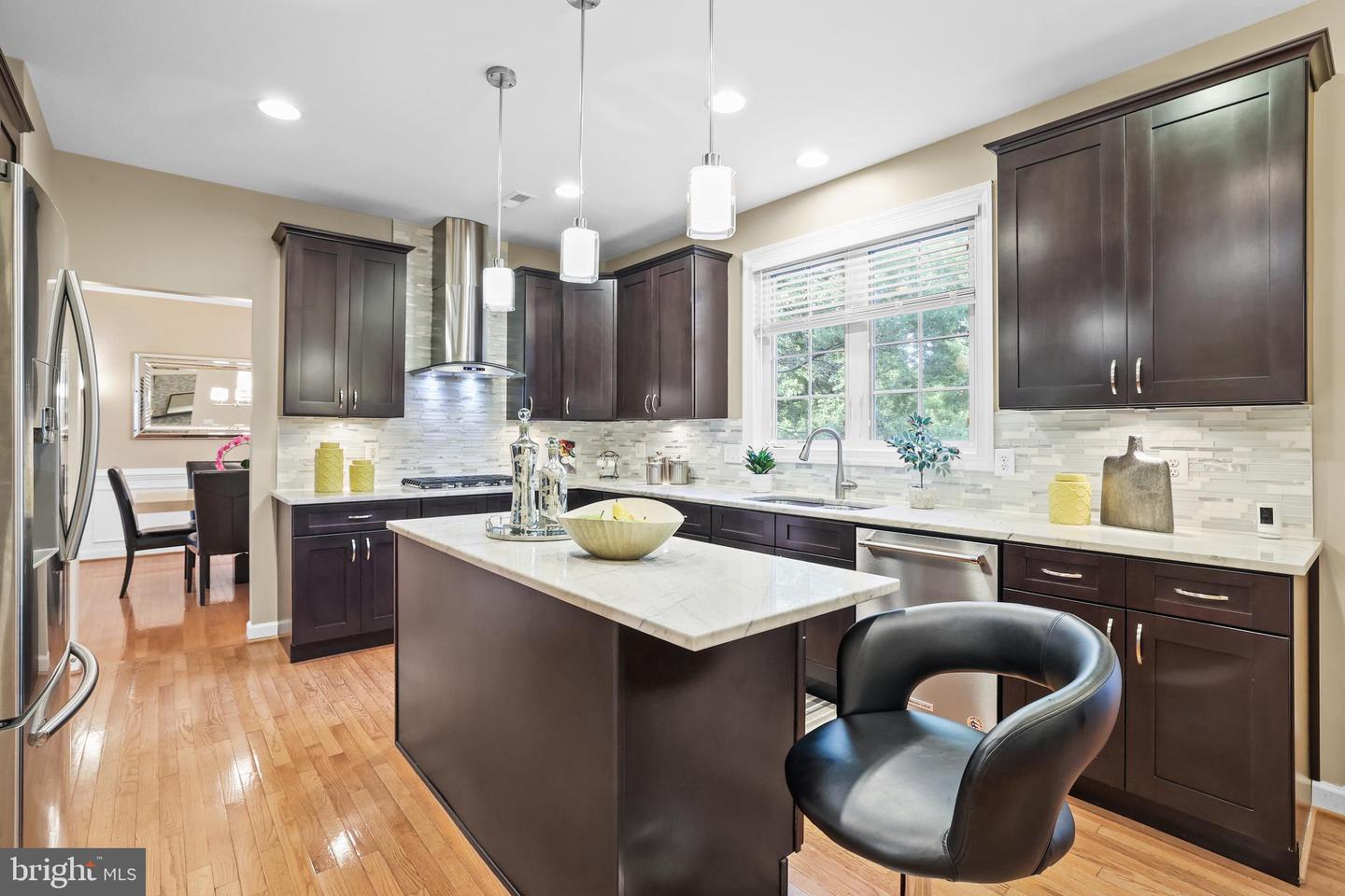 3825 HIGHLAND OAKS DR, FAIRFAX, Virginia 22033, 5 Bedrooms Bedrooms, ,4 BathroomsBathrooms,Residential,For sale,3825 HIGHLAND OAKS DR,VAFX2260710 MLS # VAFX2260710