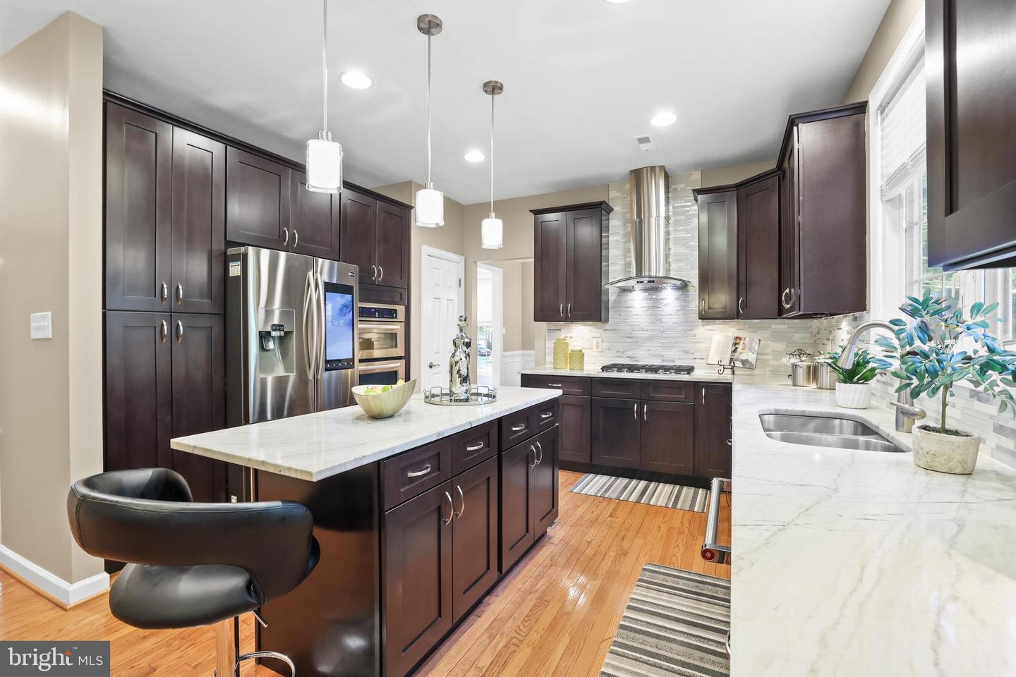 3825 HIGHLAND OAKS DR, FAIRFAX, Virginia 22033, 5 Bedrooms Bedrooms, ,4 BathroomsBathrooms,Residential,For sale,3825 HIGHLAND OAKS DR,VAFX2260710 MLS # VAFX2260710