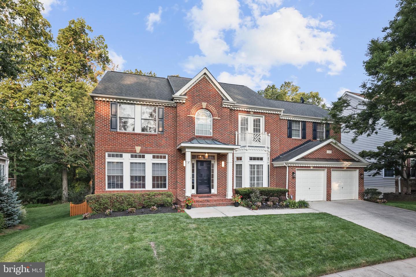 3825 HIGHLAND OAKS DR, FAIRFAX, Virginia 22033, 5 Bedrooms Bedrooms, ,4 BathroomsBathrooms,Residential,For sale,3825 HIGHLAND OAKS DR,VAFX2260710 MLS # VAFX2260710