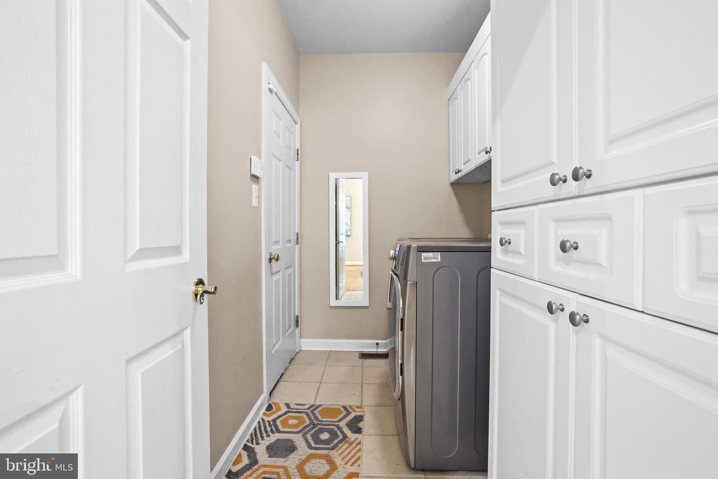 3825 HIGHLAND OAKS DR, FAIRFAX, Virginia 22033, 5 Bedrooms Bedrooms, ,4 BathroomsBathrooms,Residential,For sale,3825 HIGHLAND OAKS DR,VAFX2260710 MLS # VAFX2260710