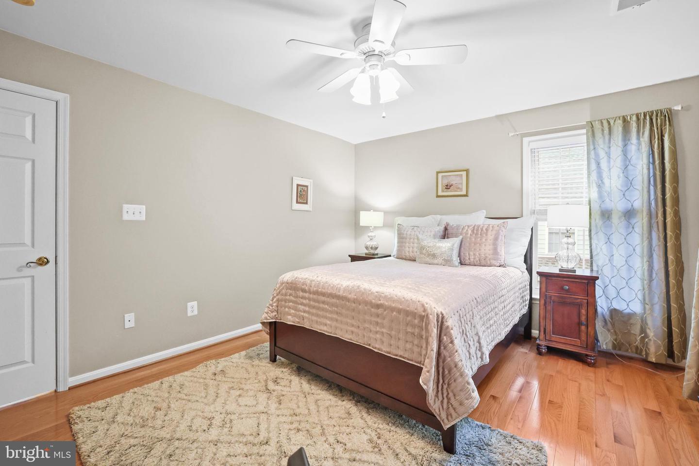 3825 HIGHLAND OAKS DR, FAIRFAX, Virginia 22033, 5 Bedrooms Bedrooms, ,4 BathroomsBathrooms,Residential,For sale,3825 HIGHLAND OAKS DR,VAFX2260710 MLS # VAFX2260710