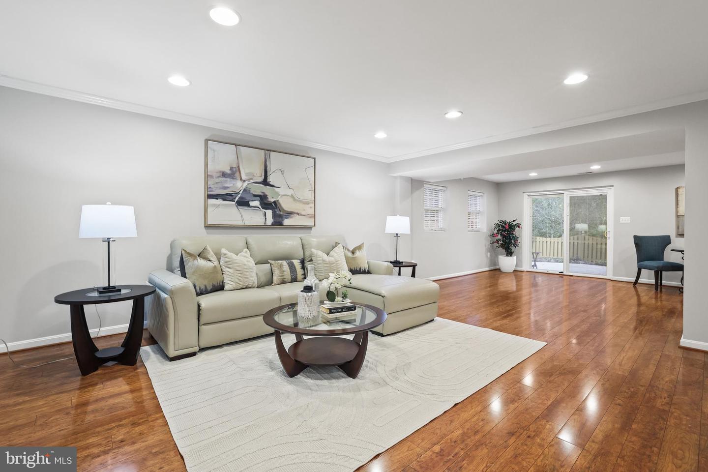 3825 HIGHLAND OAKS DR, FAIRFAX, Virginia 22033, 5 Bedrooms Bedrooms, ,4 BathroomsBathrooms,Residential,For sale,3825 HIGHLAND OAKS DR,VAFX2260710 MLS # VAFX2260710