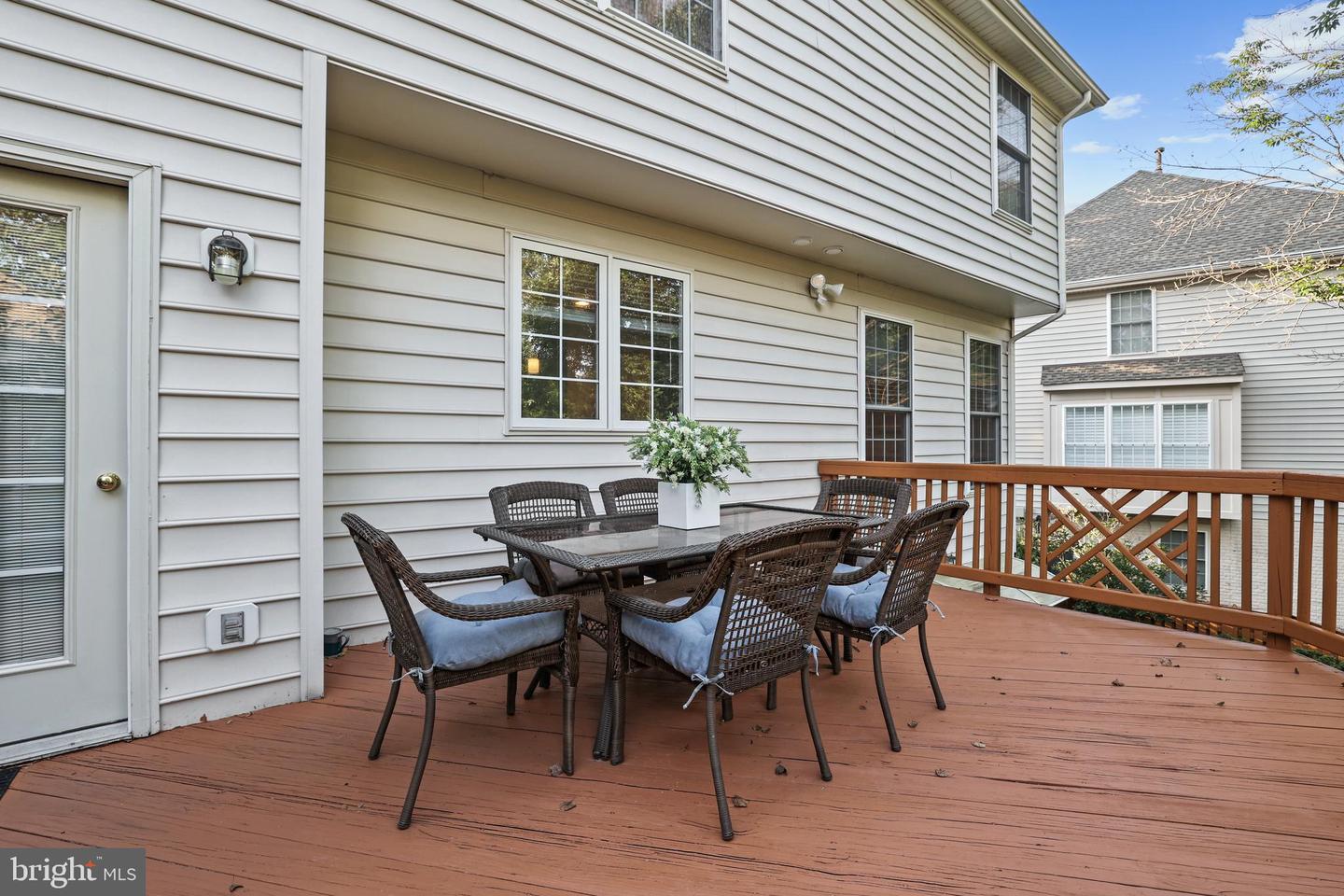 3825 HIGHLAND OAKS DR, FAIRFAX, Virginia 22033, 5 Bedrooms Bedrooms, ,4 BathroomsBathrooms,Residential,For sale,3825 HIGHLAND OAKS DR,VAFX2260710 MLS # VAFX2260710