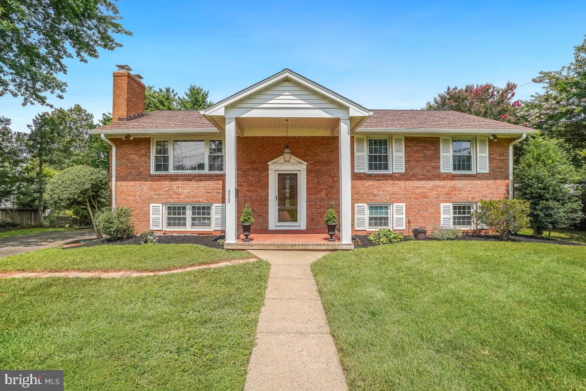 8823 PEABODY ST, MANASSAS, Virginia 20110, 6 Bedrooms Bedrooms, ,3 BathroomsBathrooms,Residential,For sale,8823 PEABODY ST,VAMN2009188 MLS # VAMN2009188