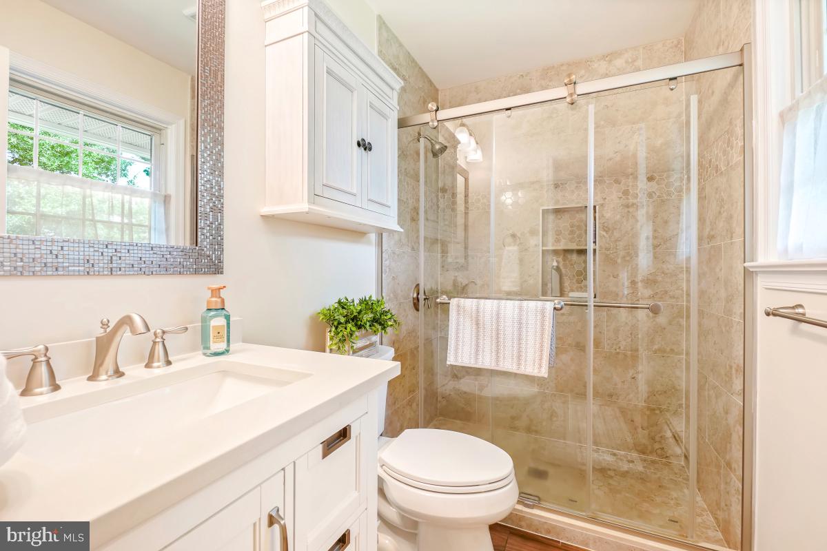8823 PEABODY ST, MANASSAS, Virginia 20110, 6 Bedrooms Bedrooms, ,3 BathroomsBathrooms,Residential,For sale,8823 PEABODY ST,VAMN2009188 MLS # VAMN2009188