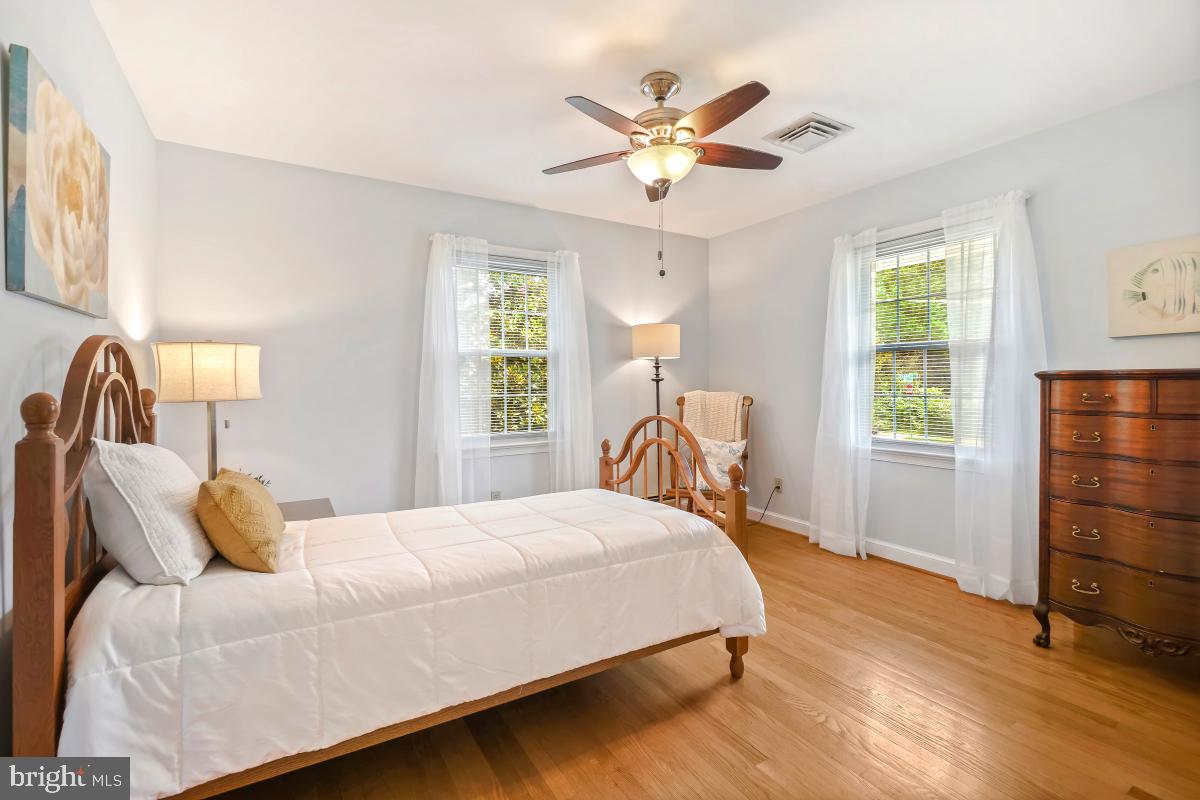 8823 PEABODY ST, MANASSAS, Virginia 20110, 6 Bedrooms Bedrooms, ,3 BathroomsBathrooms,Residential,For sale,8823 PEABODY ST,VAMN2009188 MLS # VAMN2009188
