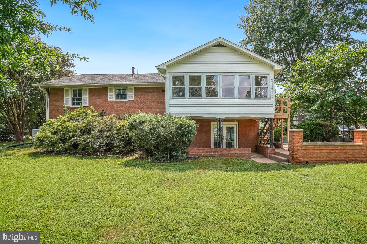 8823 PEABODY ST, MANASSAS, Virginia 20110, 6 Bedrooms Bedrooms, ,3 BathroomsBathrooms,Residential,For sale,8823 PEABODY ST,VAMN2009188 MLS # VAMN2009188