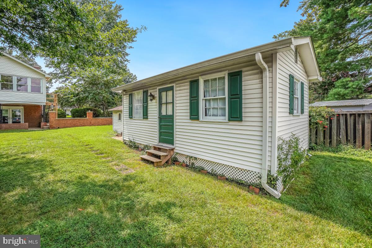 8823 PEABODY ST, MANASSAS, Virginia 20110, 6 Bedrooms Bedrooms, ,3 BathroomsBathrooms,Residential,For sale,8823 PEABODY ST,VAMN2009188 MLS # VAMN2009188