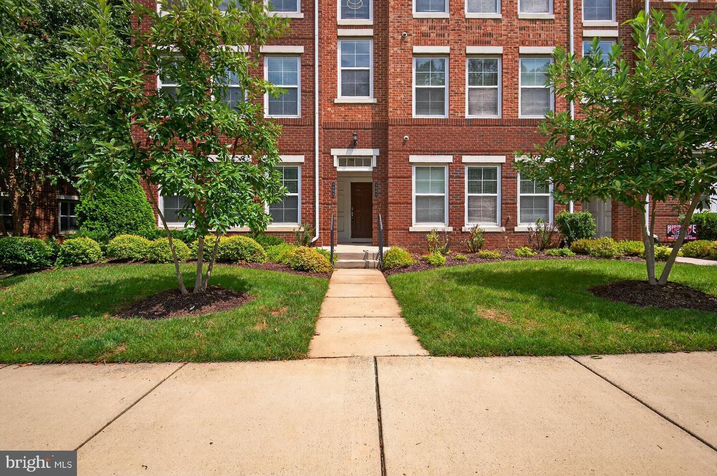 3006 RITTENHOUSE CIR #28, FAIRFAX, Virginia 22031, 3 Bedrooms Bedrooms, ,2 BathroomsBathrooms,Residential,For sale,3006 RITTENHOUSE CIR #28,VAFX2260734 MLS # VAFX2260734