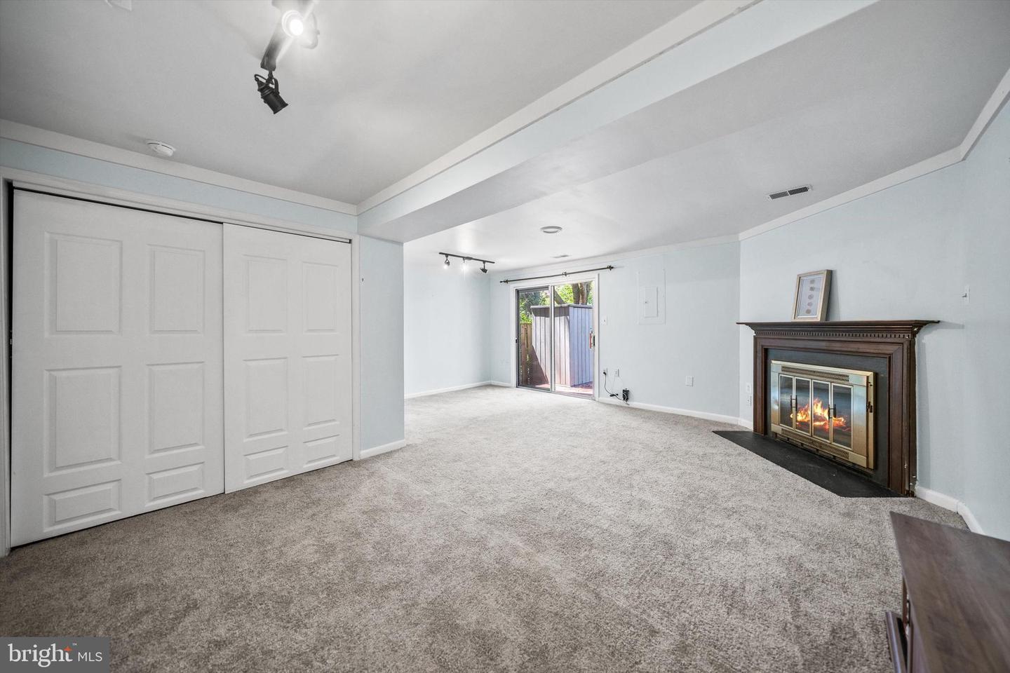 10338 LATNEY RD, FAIRFAX, Virginia 22032, 3 Bedrooms Bedrooms, 7 Rooms Rooms,3 BathroomsBathrooms,Residential,For sale,10338 LATNEY RD,VAFX2260754 MLS # VAFX2260754