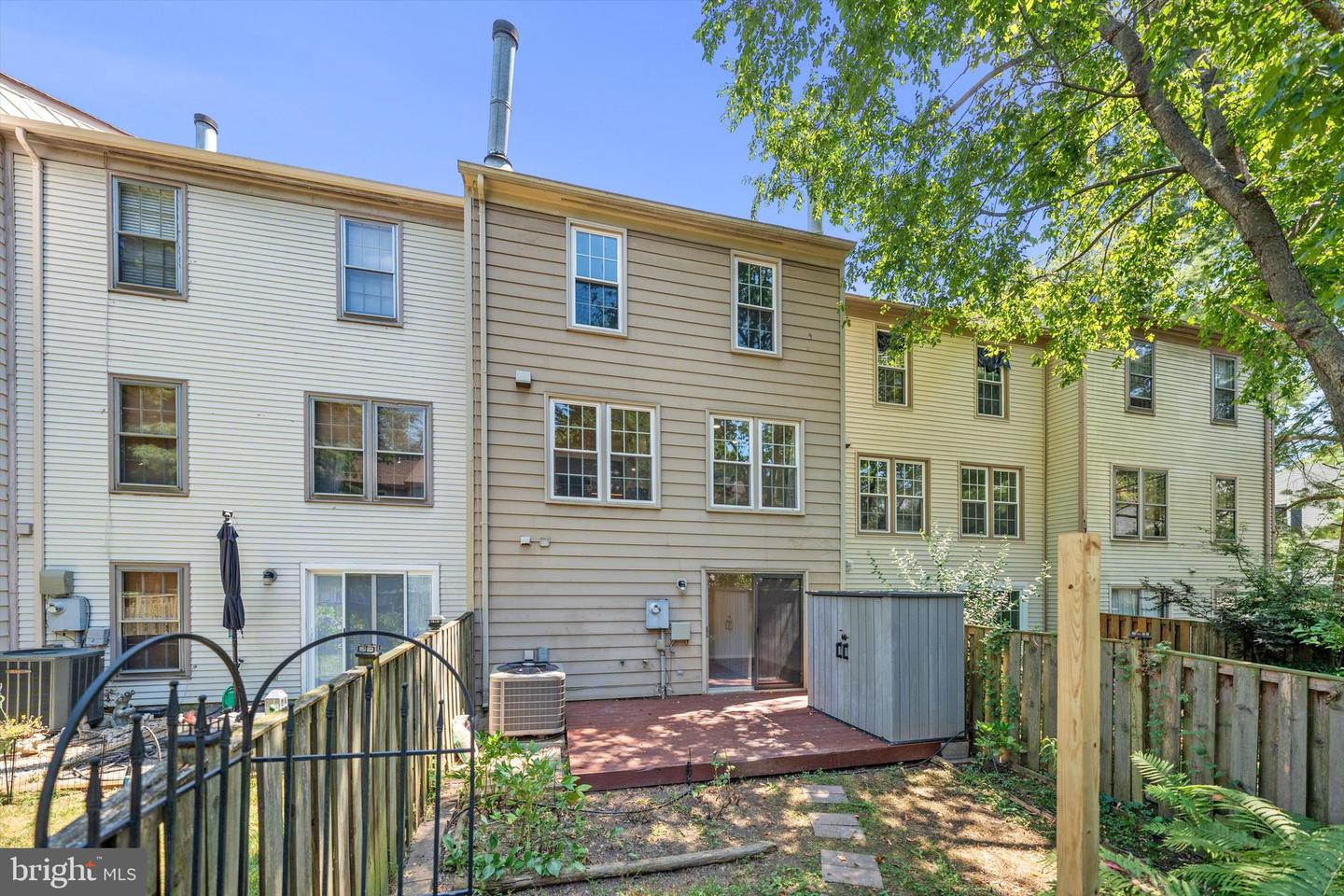 10338 LATNEY RD, FAIRFAX, Virginia 22032, 3 Bedrooms Bedrooms, 7 Rooms Rooms,3 BathroomsBathrooms,Residential,For sale,10338 LATNEY RD,VAFX2260754 MLS # VAFX2260754
