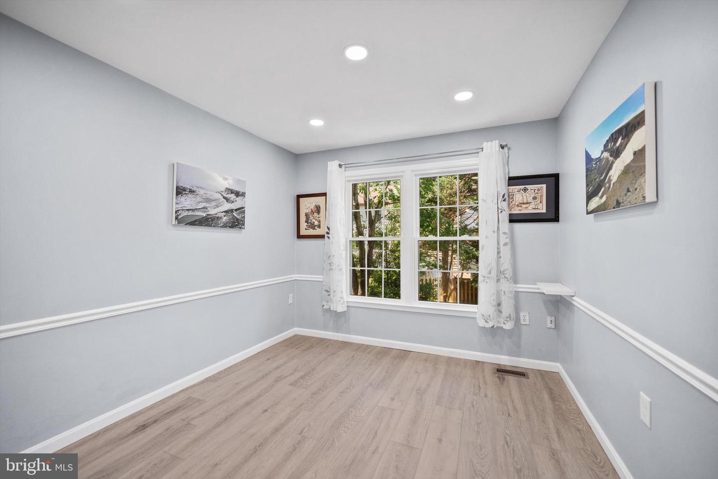 10338 LATNEY RD, FAIRFAX, Virginia 22032, 3 Bedrooms Bedrooms, 7 Rooms Rooms,3 BathroomsBathrooms,Residential,For sale,10338 LATNEY RD,VAFX2260754 MLS # VAFX2260754