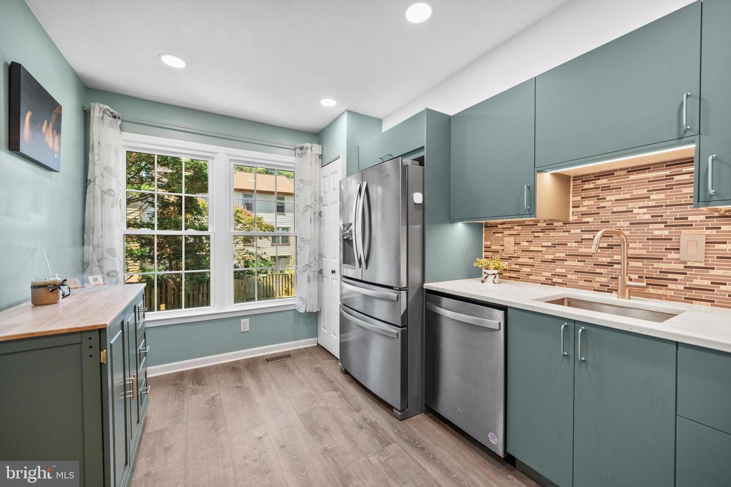 10338 LATNEY RD, FAIRFAX, Virginia 22032, 3 Bedrooms Bedrooms, 7 Rooms Rooms,3 BathroomsBathrooms,Residential,For sale,10338 LATNEY RD,VAFX2260754 MLS # VAFX2260754