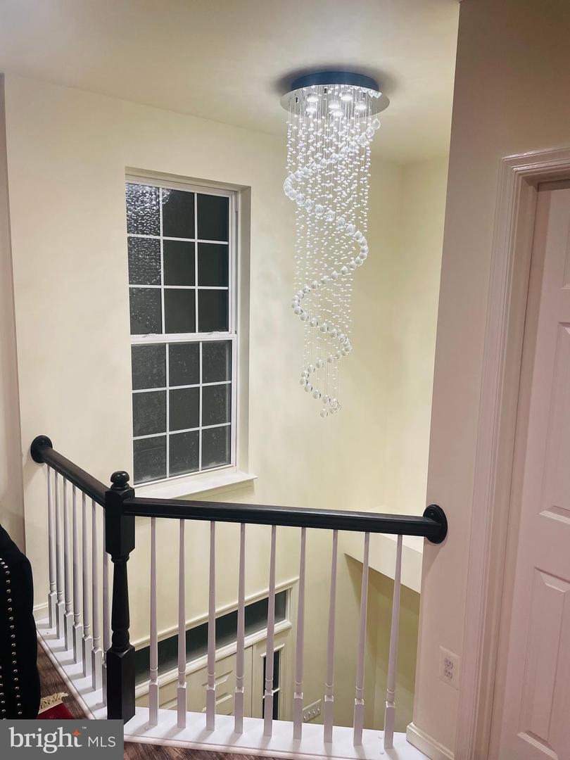 43005 BEACHALL ST, CHANTILLY, Virginia 20152, 3 Bedrooms Bedrooms, ,2 BathroomsBathrooms,Residential,For sale,43005 BEACHALL ST,VALO2104438 MLS # VALO2104438